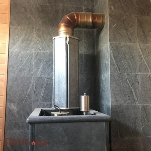 Банная печь ИзиСтим Геленджик в трёхстороннем кожухе с открытым верхом из талькохлорита фото 4