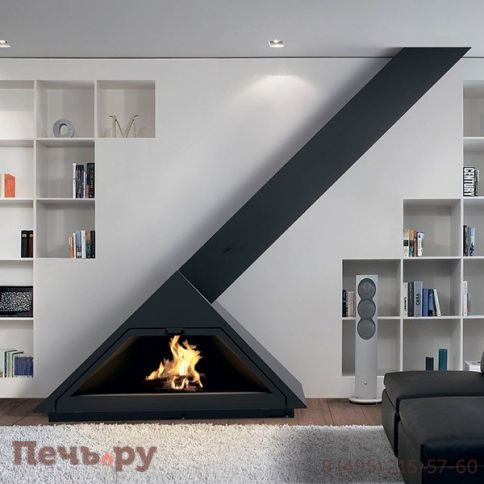 Дровяной камин Traforart Madrid (Мадрид) наклонная труба фото