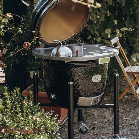 Керамический гриль Monolith Lechef Pro Series 2.0 Black с боковыми столиками и подставкой фото 11