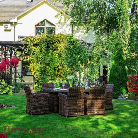 Обеденный комплект Royal Family Fiona из искусственного ротанга коричневого цвета фото