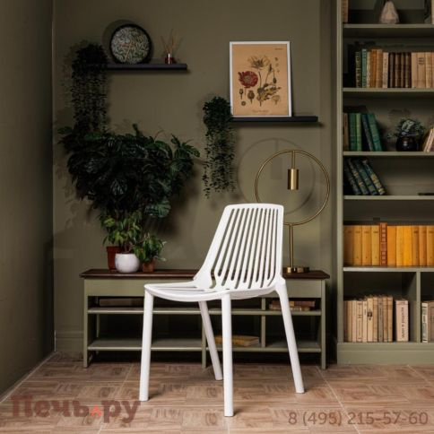 Пластиковый стул Royal Family NICO белый фото