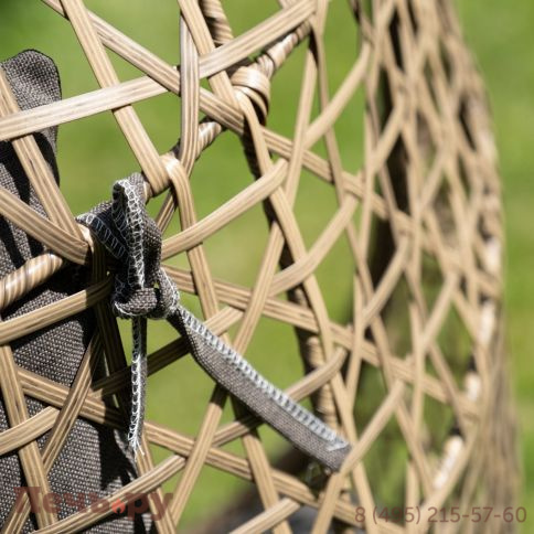 "Флоренция" подвесное кресло-кокон из искусственного ротанга, цвет соломенный с серой подушкой фото 8