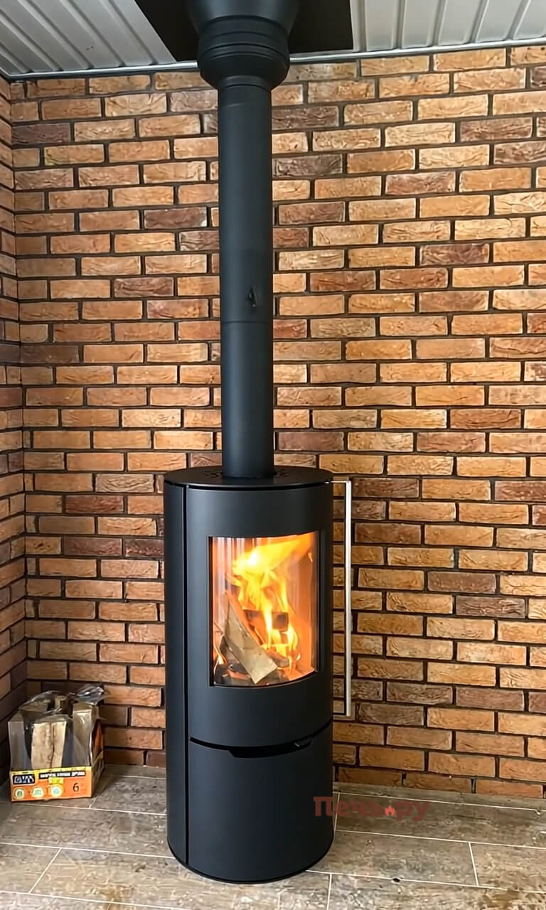 Печь камин Астов R1.0 (круглая задняя часть) видео