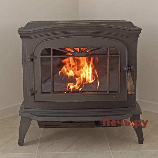 Печь камин Invicta Bradford видео