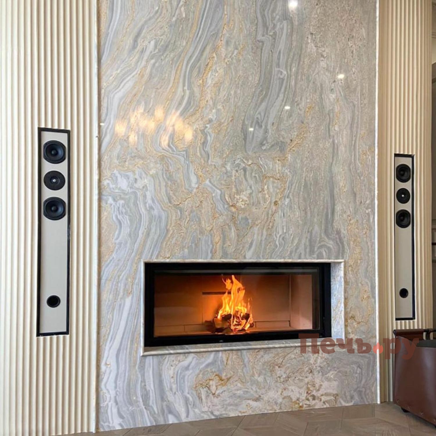 Каминная топка MCZ Plasma 115 прямое стекло видео